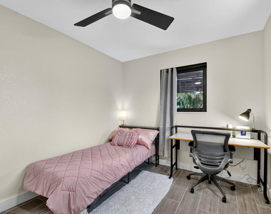 5008 Parker Avenue - Photo Thumbnail 26
