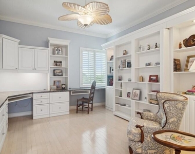 1130 Sw Chapman Way - Photo Thumbnail 16