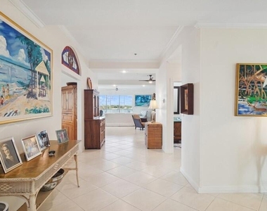 1130 Sw Chapman Way - Photo Thumbnail 2
