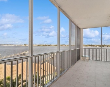 1130 Sw Chapman Way - Photo Thumbnail 12