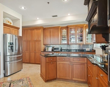 1130 Sw Chapman Way - Photo Thumbnail 10