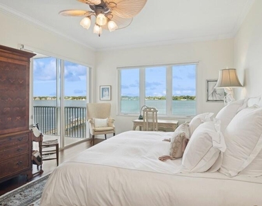 1130 Sw Chapman Way - Photo Thumbnail 17