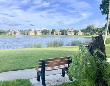 5220 Las Verdes Circle - Photo Thumbnail 22