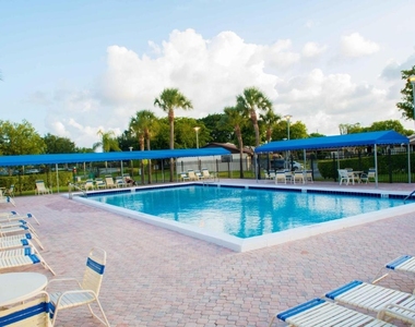 5220 Las Verdes Circle - Photo Thumbnail 27