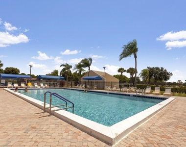 5220 Las Verdes Circle - Photo Thumbnail 26