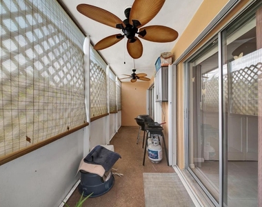 2812 S Garden Drive - Photo Thumbnail 17