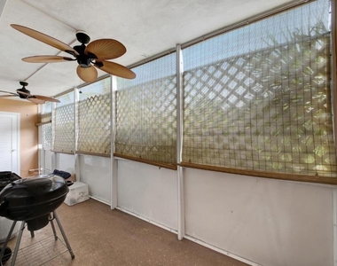 2812 S Garden Drive - Photo Thumbnail 16