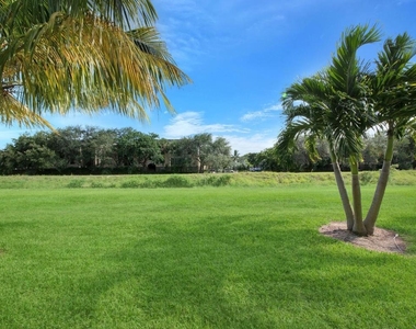2812 S Garden Drive - Photo Thumbnail 20