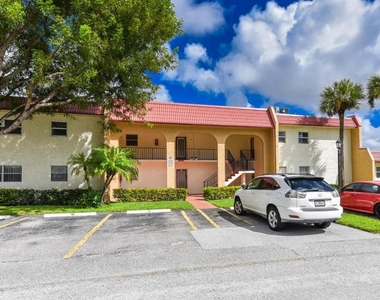 477 Lake Dora Drive - Photo Thumbnail 6