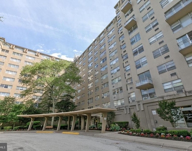 1030 E Lancaster Avenue - Photo Thumbnail 23