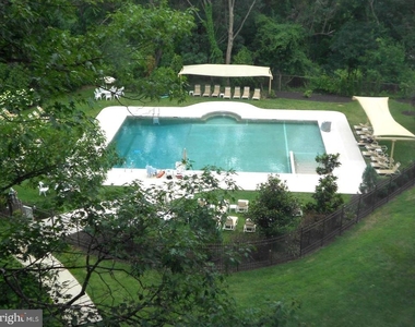 1030 E Lancaster Avenue - Photo Thumbnail 20