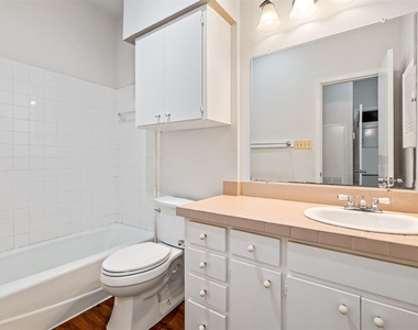 612 Park Pl - Photo Thumbnail 10