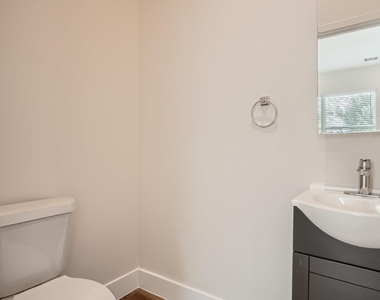 6919 Bethune Ave - Photo Thumbnail 10