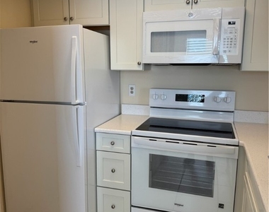 3276 Prince Edward Island Circle - Photo Thumbnail 13
