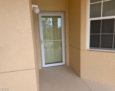 10510 Amiata Way - Photo Thumbnail 2