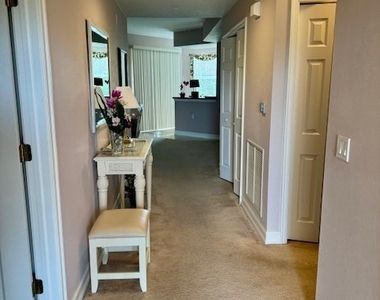 10510 Amiata Way - Photo Thumbnail 3