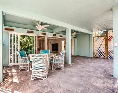 6020 Cypress Lane - Photo Thumbnail 17