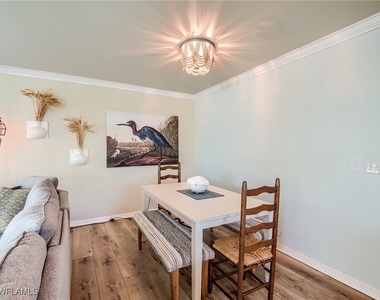 6020 Cypress Lane - Photo Thumbnail 5
