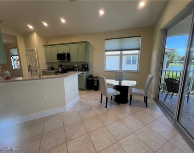 6809 Ascot Drive - Photo Thumbnail 10