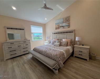 6809 Ascot Drive - Photo Thumbnail 15