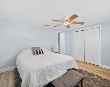 5312 Flora Avenue - Photo Thumbnail 17