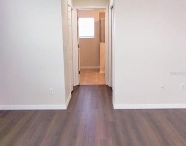 1105 Windton Oak Drive - Photo Thumbnail 18