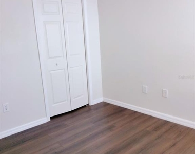 1105 Windton Oak Drive - Photo Thumbnail 25