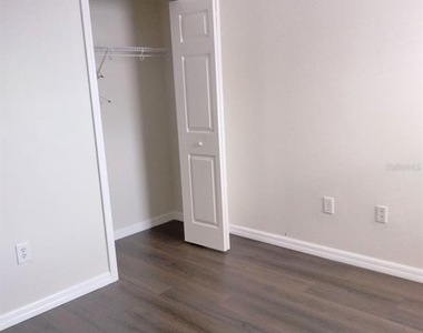 1105 Windton Oak Drive - Photo Thumbnail 27