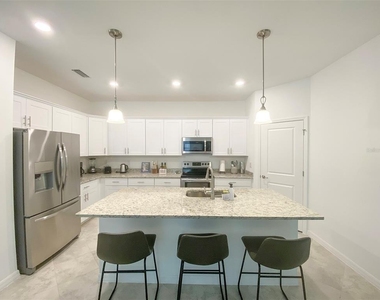 15936 Honeysuckle Street - Photo Thumbnail 19