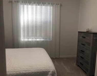 15936 Honeysuckle Street - Photo Thumbnail 28