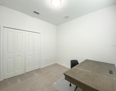 15936 Honeysuckle Street - Photo Thumbnail 23