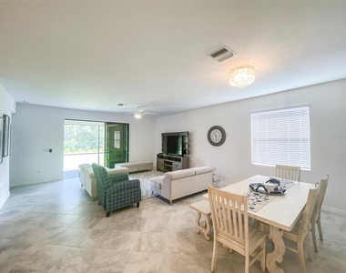 15936 Honeysuckle Street - Photo Thumbnail 14