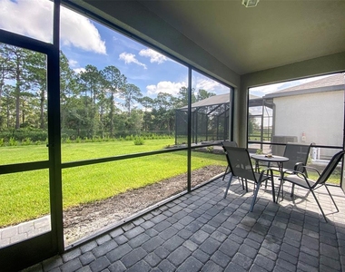15936 Honeysuckle Street - Photo Thumbnail 24