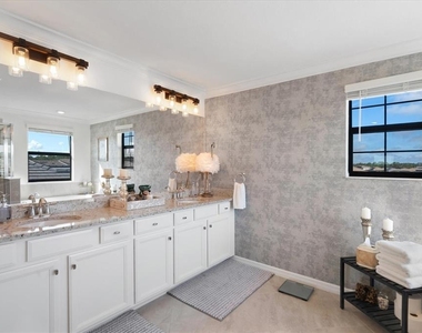 6523 Clairborne Lane - Photo Thumbnail 41