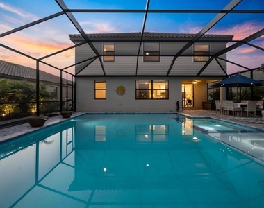 6523 Clairborne Lane - Photo Thumbnail 12