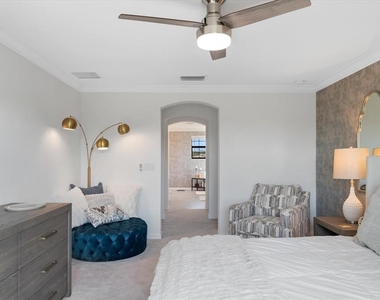 6523 Clairborne Lane - Photo Thumbnail 39