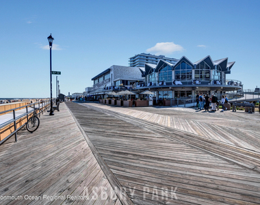 26 Atlantic Avenue - Photo Thumbnail 39