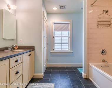 26 Atlantic Avenue - Photo Thumbnail 29