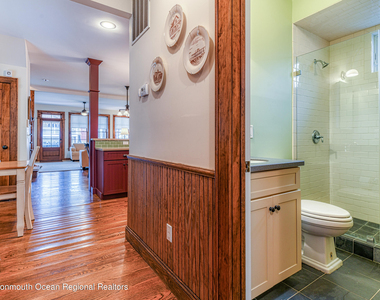 26 Atlantic Avenue - Photo Thumbnail 18