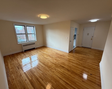 143-24 41st Avenue - Photo Thumbnail 5