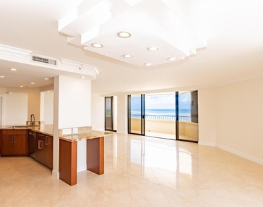 5070 N Ocean Drive - Photo Thumbnail 8