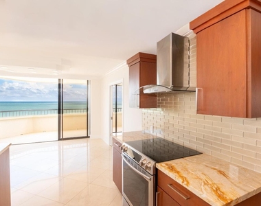5070 N Ocean Drive - Photo Thumbnail 11