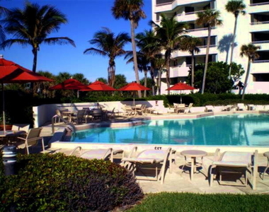 5070 N Ocean Drive - Photo Thumbnail 37