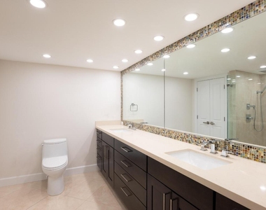 5070 N Ocean Drive - Photo Thumbnail 24