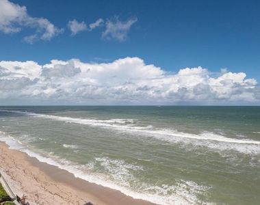5070 N Ocean Drive - Photo Thumbnail 14