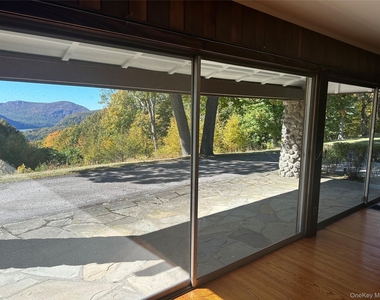 376 Lane Gate Road - Photo Thumbnail 17