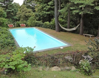 376 Lane Gate Road - Photo Thumbnail 3