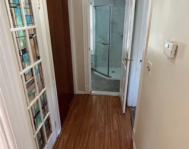 84 Walnut Street - Photo Thumbnail 5