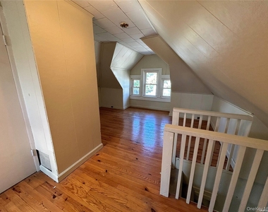 84 Walnut Street - Photo Thumbnail 3
