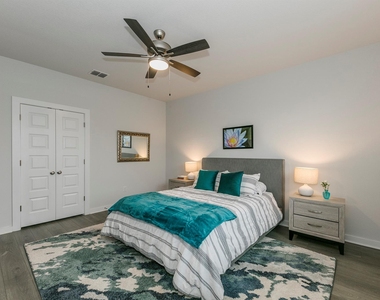 265 Garner Dr - Photo Thumbnail 7